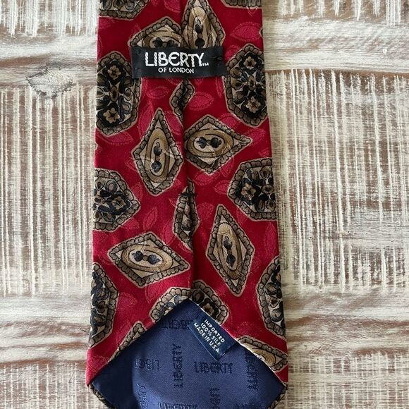 Liberty of London Red and Gold Medallion Tie - Picture 2 of 6